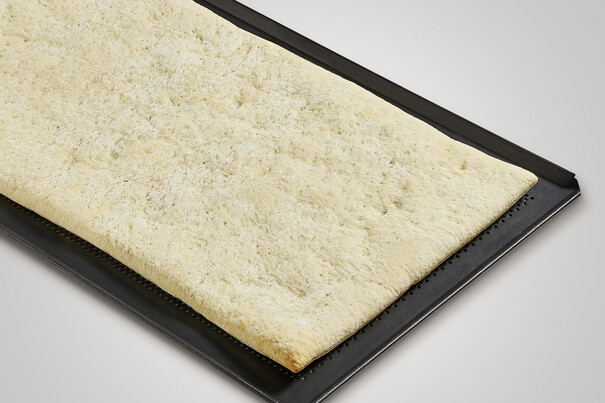 1/1GN 48 x 28cm Pizzaplatte 1/1GN 48 x 28cm Pizzaplatte