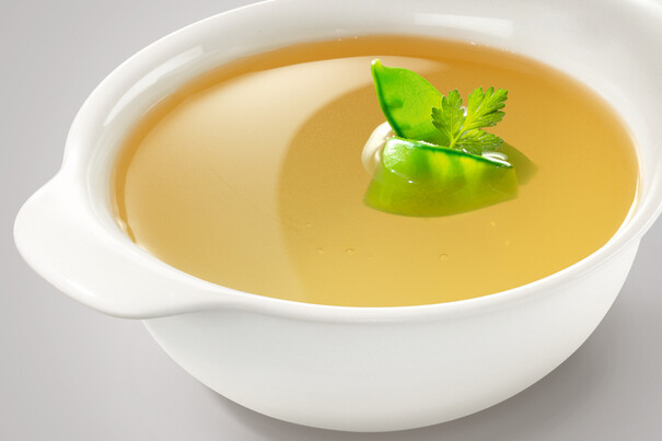 Gemüsesuppe, klar, Etoklar, ohne Einlage