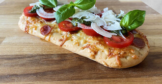 Pizza Snack Salame e Pesto