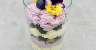 Mousse Zitrone und Heidelbeer-Geschmack
