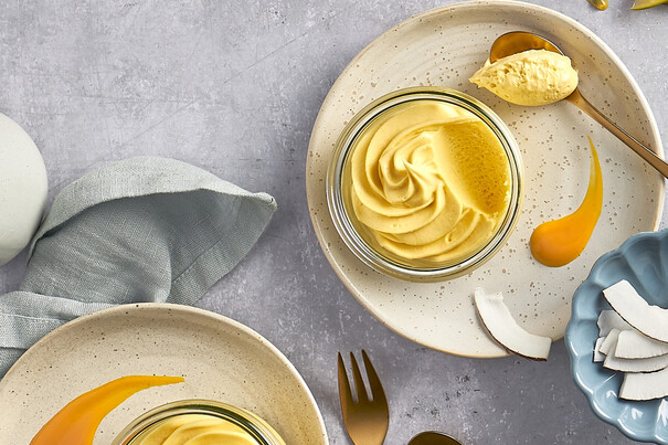 Vegane Mango-Maracuja-Kokos Creme