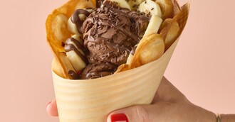 Bubble Waffel mit Schokoladeneis & Banane
