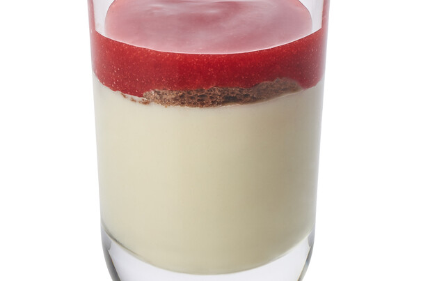 Bayerische Creme mit Erdbeere Bayerische Creme mit Erdbeere
