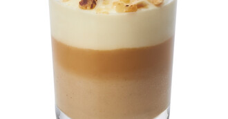 Haselnussdessert mit Karamell- und Vanillegeschmack