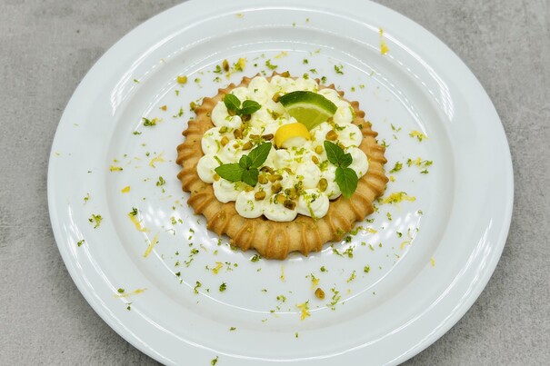 Paradiescreme Zitrone auf Tartelettes (Tarta Lima)